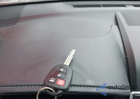 2016 Toyota Camry Le z USA, uszkodzony, nr VIN 4T4BF1FK2GR568941